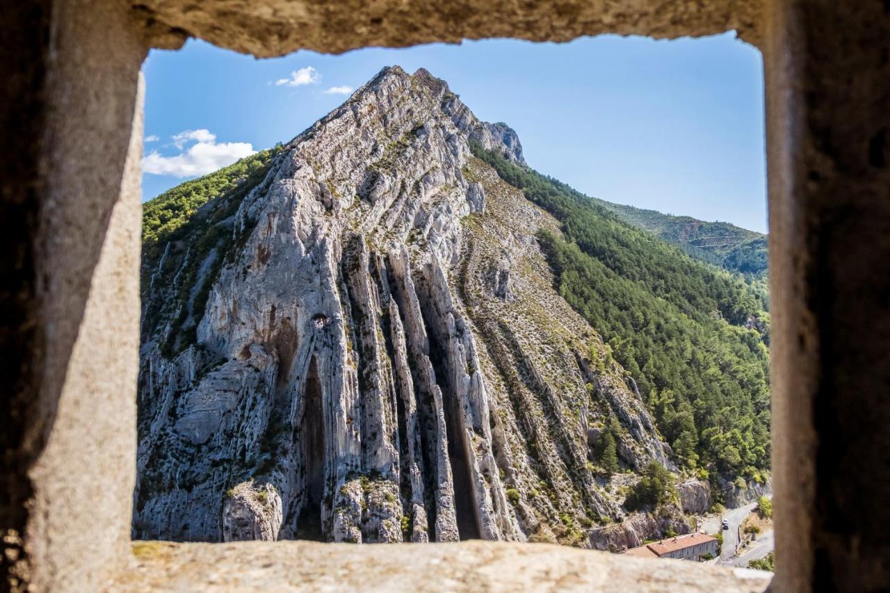 Le Petit Caboulot En Pleine Nature Vaumeilh Екстериор снимка